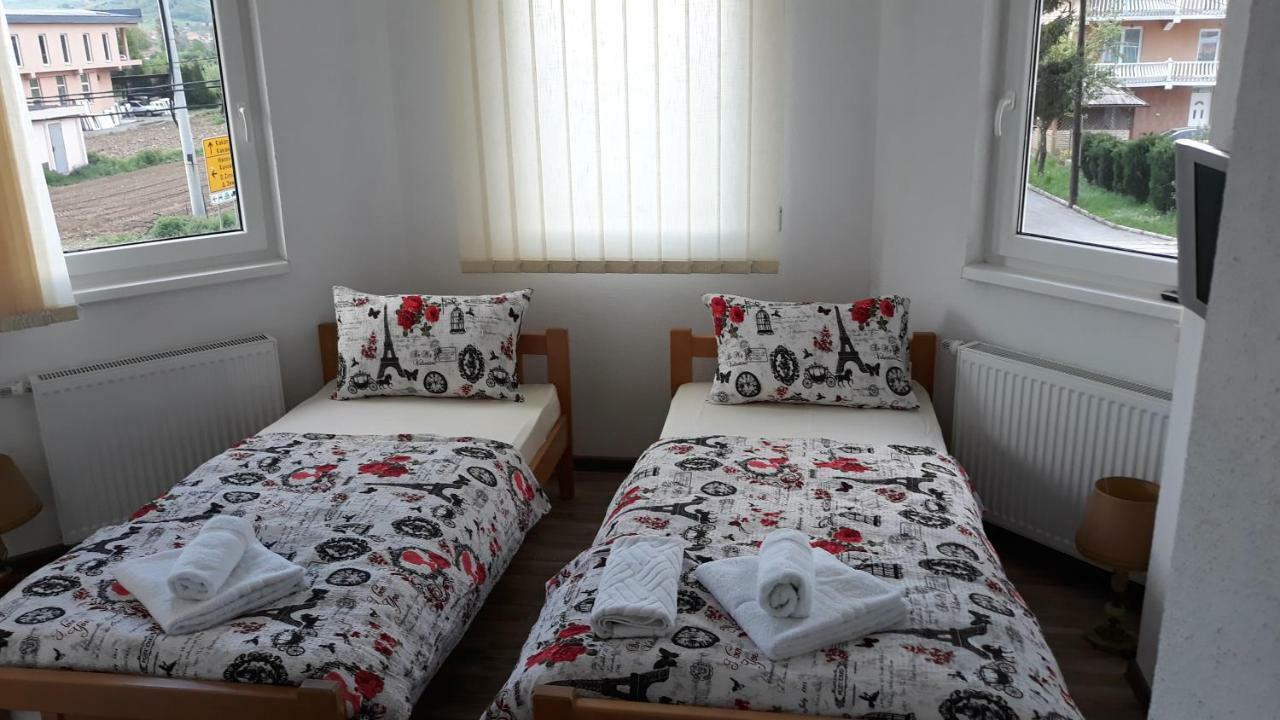 Apartments&Rooms Mido Visoko Exterior foto